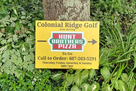 hunts-pizza-sign.jpg
